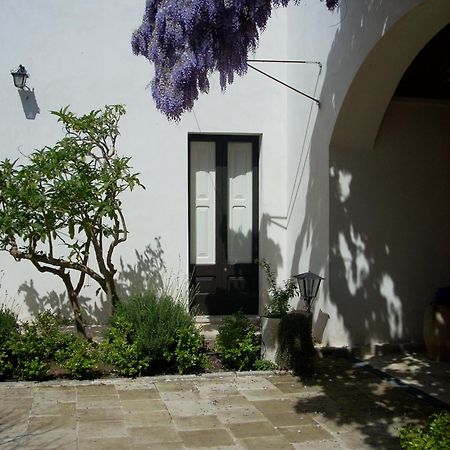 B&B Le Due Corti Martignano 外观 照片